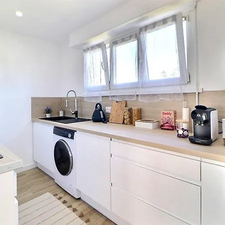 Appartamento Moderne Et Cosy Avec Balcon - Parking Gratuit - Netflix Wintzenheim