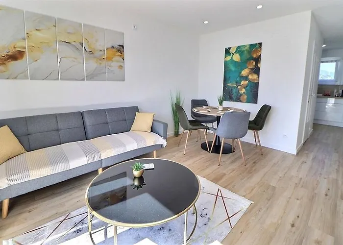 Moderne Et Cosy Avec Balcon - Parking Gratuit - Netflix *