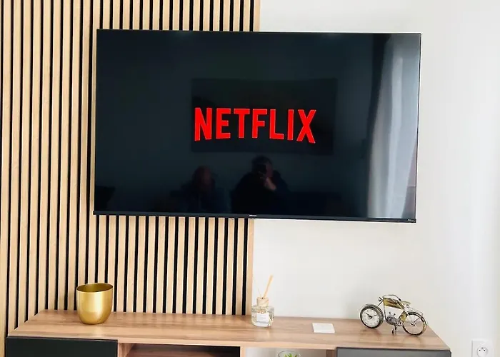 Moderne Et Cosy Avec Balcon - Parking Gratuit - Netflix Апартаменты *
